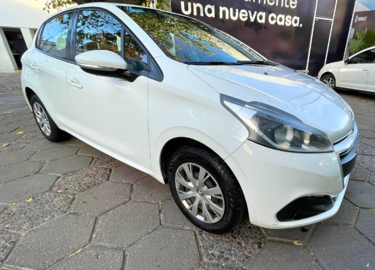 Peugeot 208 Usado en Mendoza, deRuedas