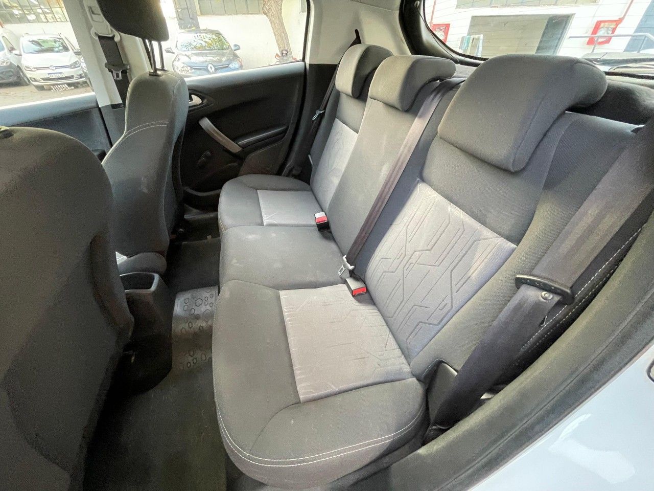 Peugeot 208 Usado en Mendoza, deRuedas