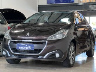 Peugeot 208 Usado en Córdoba Financiado