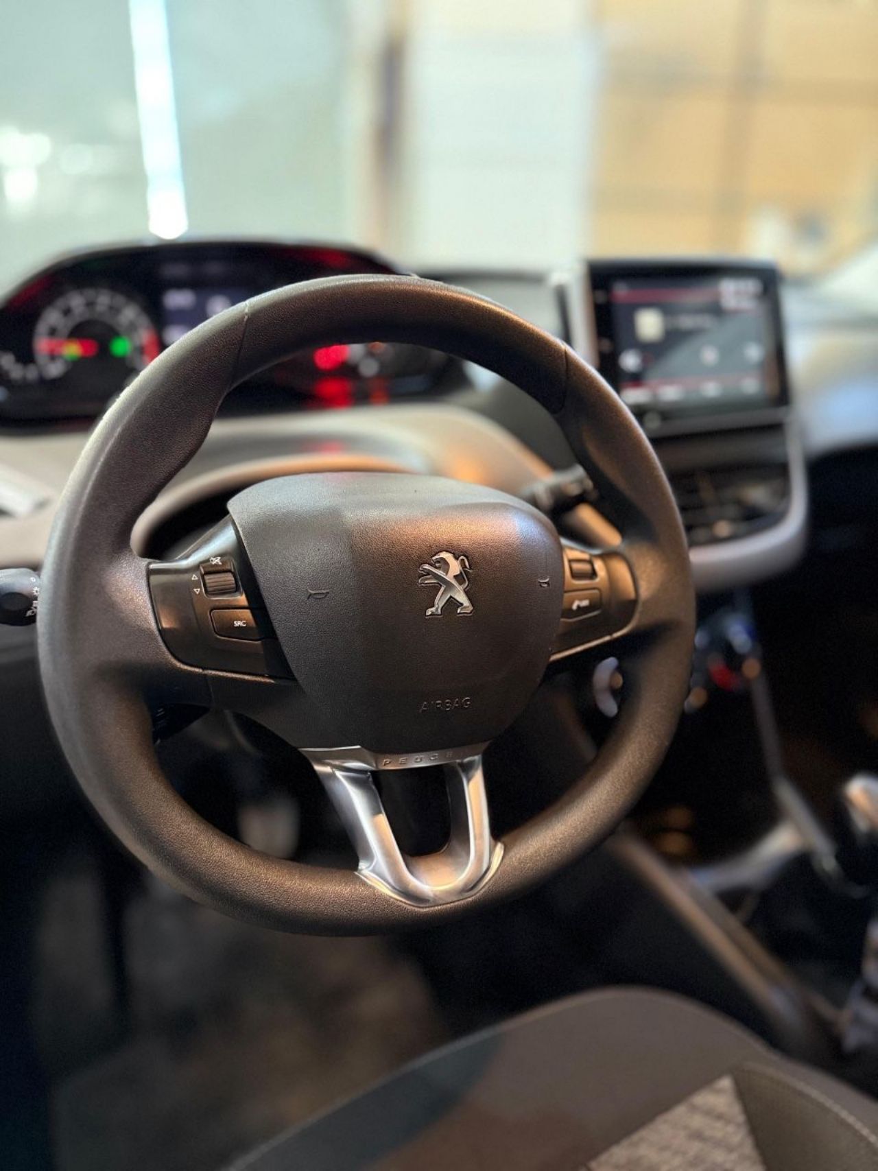 Peugeot 208 Usado Financiado en Mendoza, deRuedas