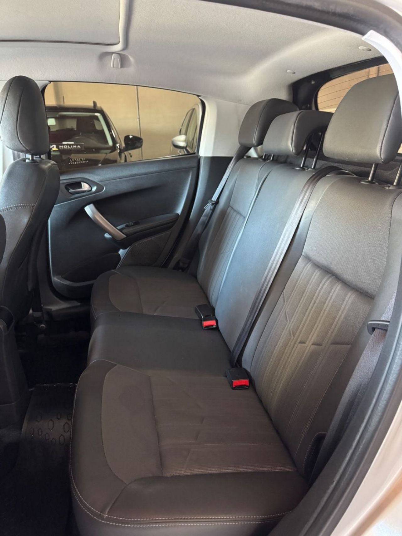 Peugeot 208 Usado Financiado en Mendoza, deRuedas