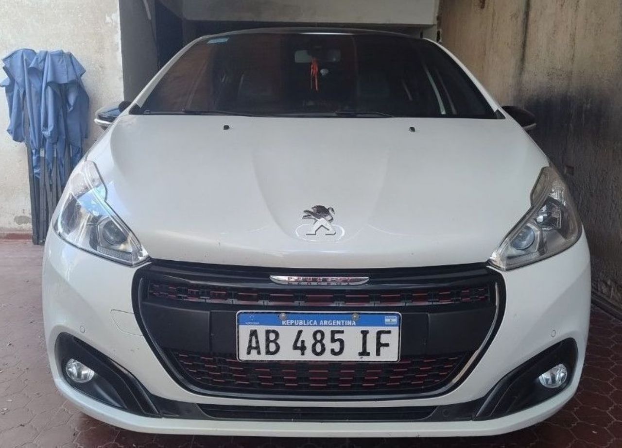 Peugeot 208 Usado en Mendoza, deRuedas