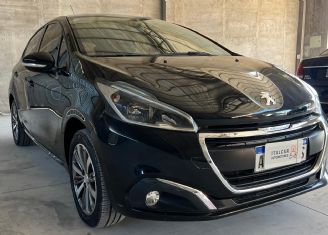 Peugeot 208 Usado en Mendoza Financiado
