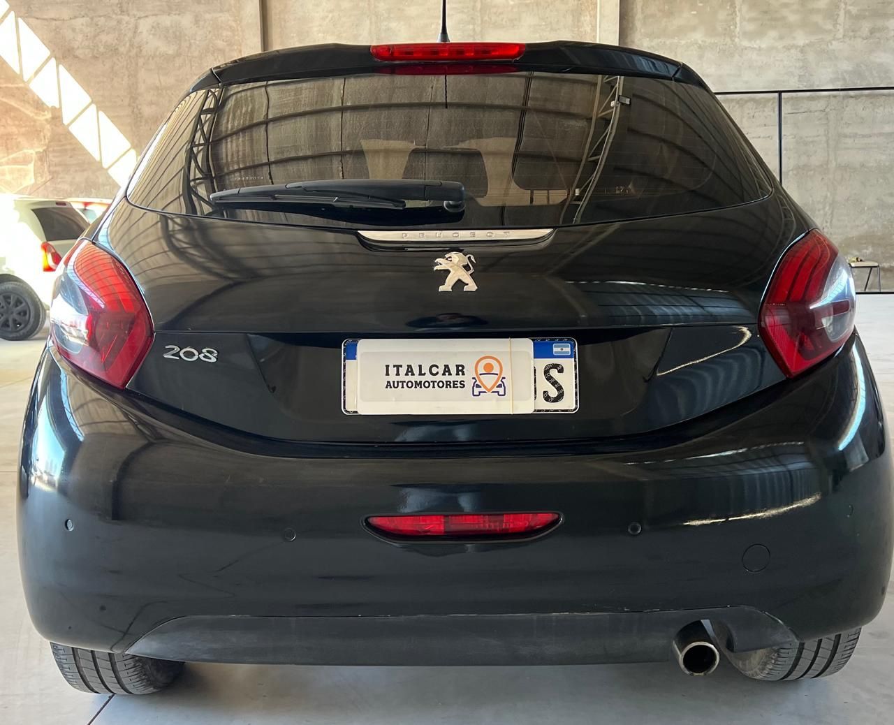 Peugeot 208 Usado Financiado en Mendoza, deRuedas