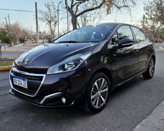Peugeot 208 Usado en Mendoza Financiado