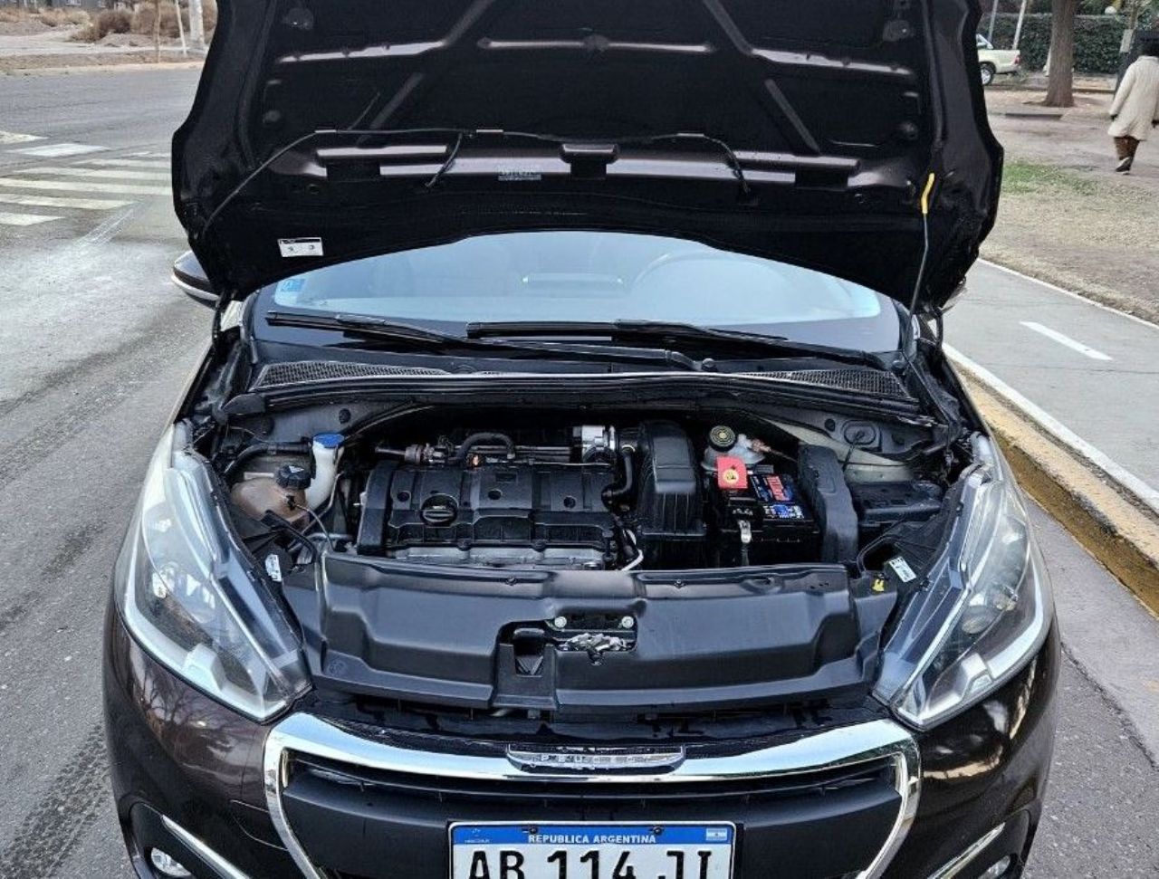 Peugeot 208 Usado Financiado en Mendoza, deRuedas