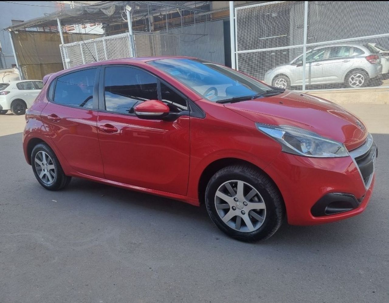Peugeot 208 Usado en Mendoza, deRuedas
