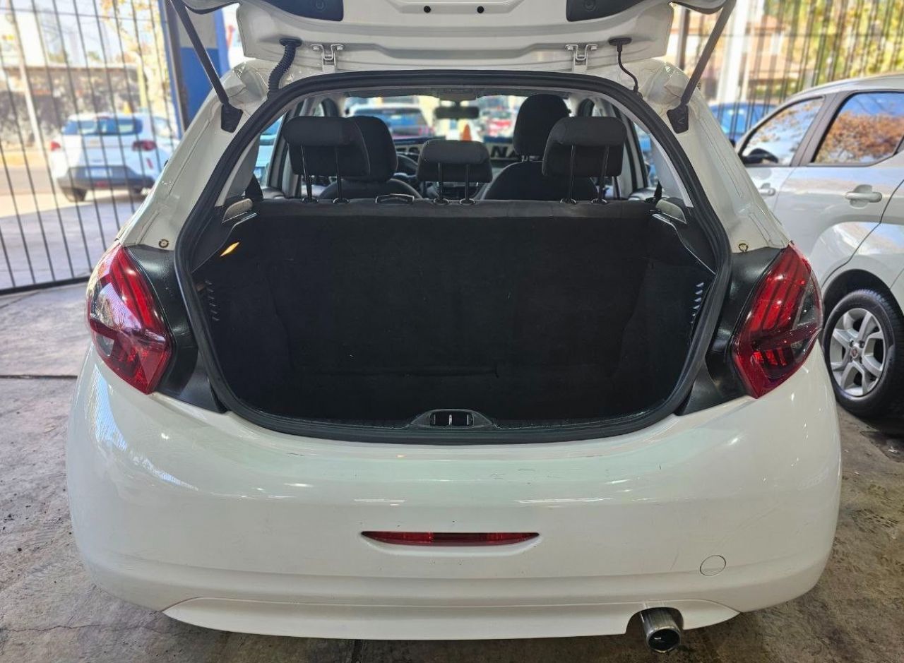 Peugeot 208 Usado en Mendoza, deRuedas