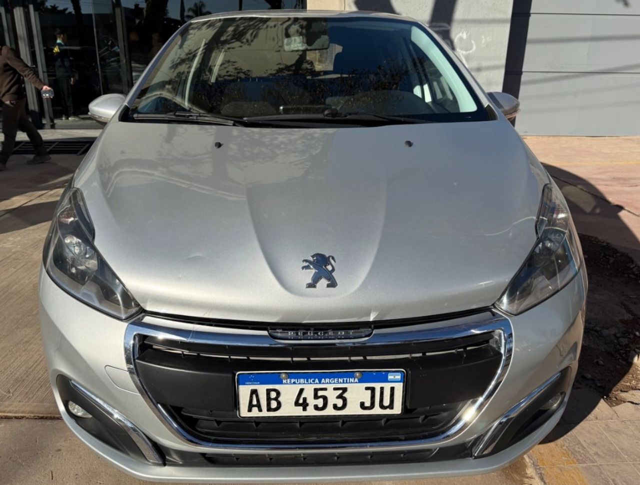 Peugeot 208 Usado en Mendoza, deRuedas
