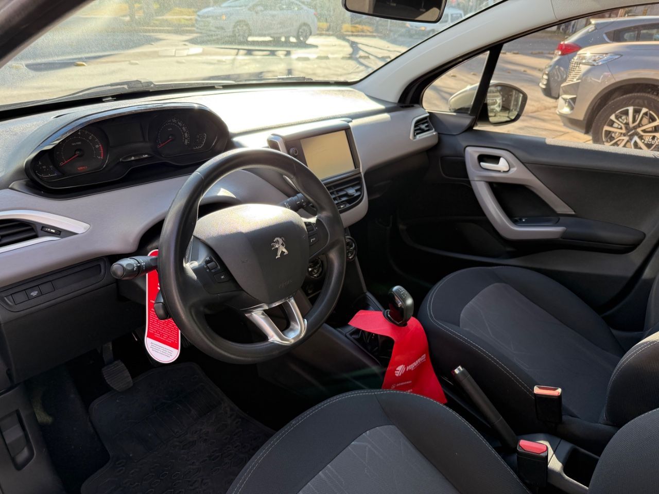 Peugeot 208 Usado en Mendoza, deRuedas