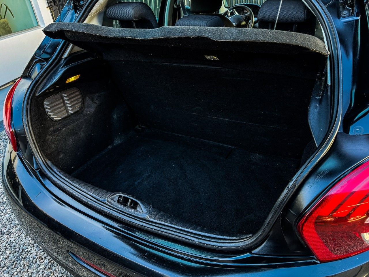 Peugeot 208 Usado Financiado en Córdoba, deRuedas