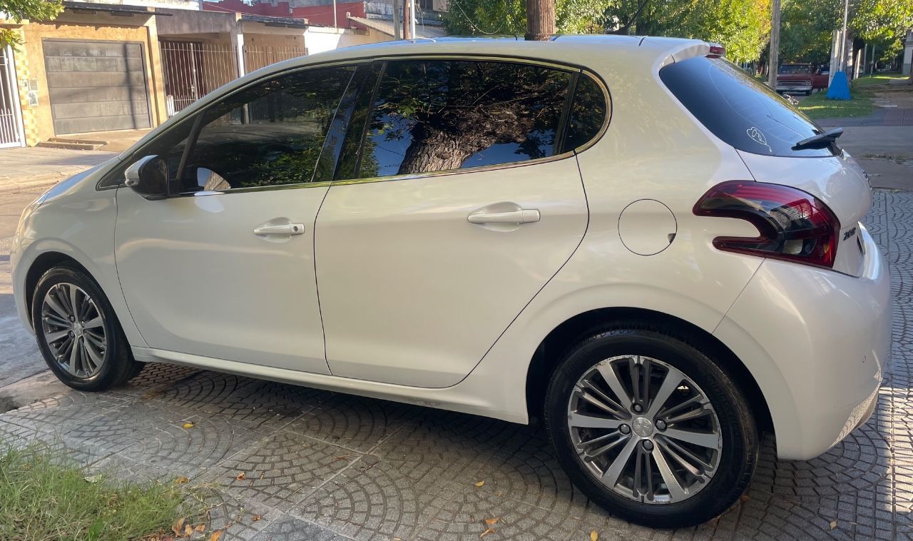 Peugeot 208 Usado en Buenos Aires, deRuedas