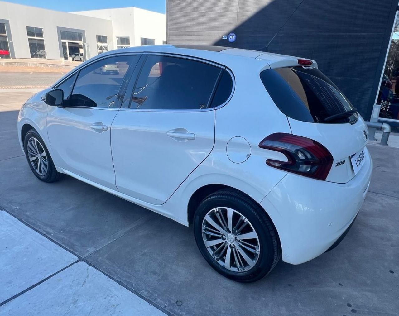 Peugeot 208 Usado en Mendoza, deRuedas