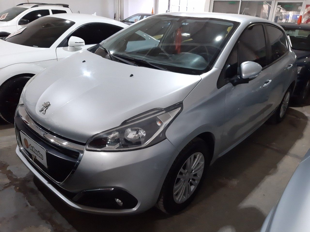 Peugeot 208 Usado Financiado en Mendoza, deRuedas