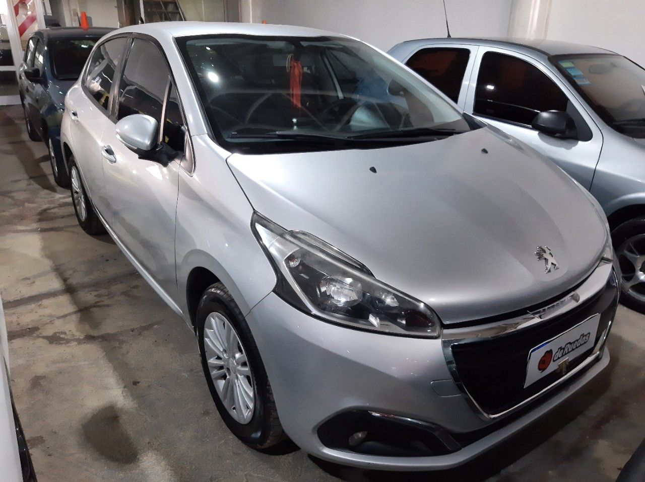 Peugeot 208 Usado Financiado en Mendoza, deRuedas