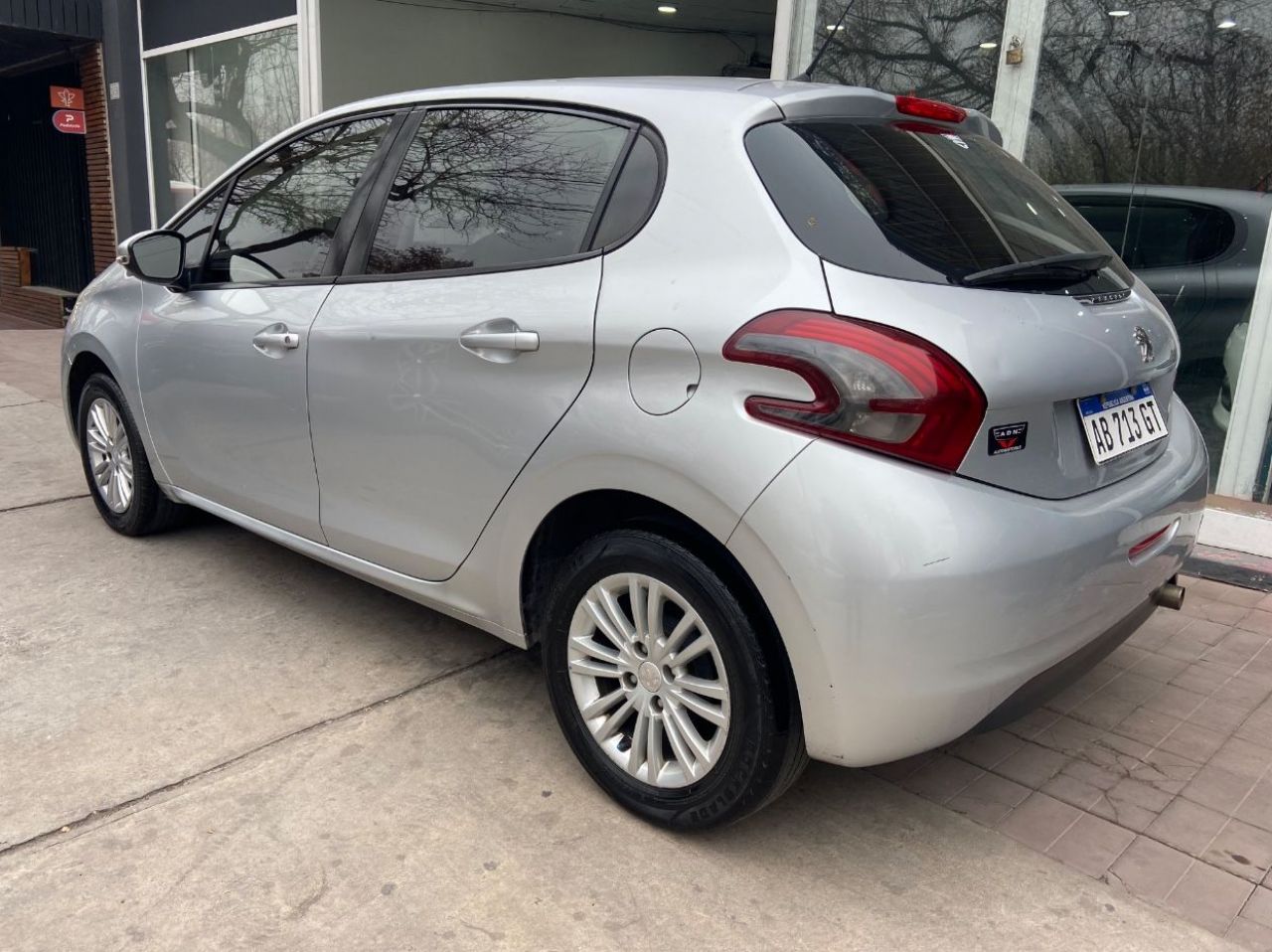 Peugeot 208 Usado en Mendoza, deRuedas