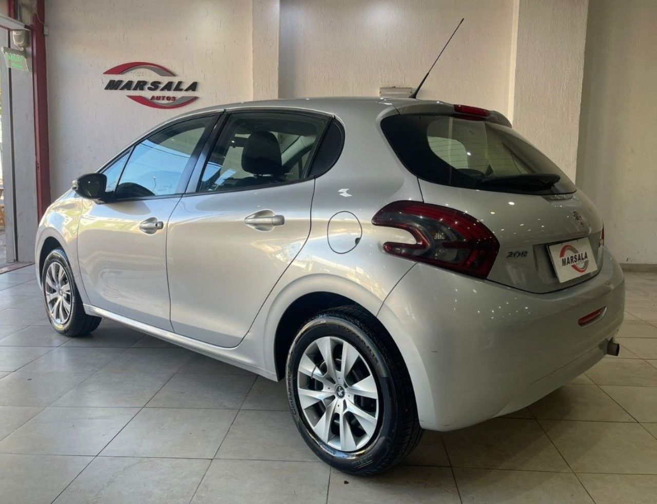 Peugeot 208 Usado Financiado en Mendoza, deRuedas