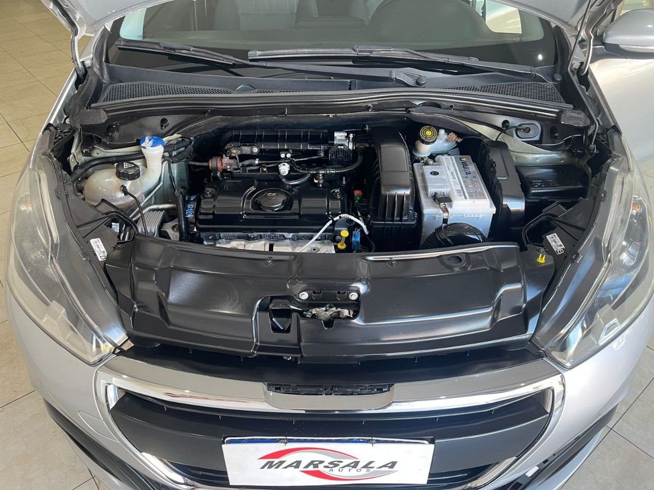 Peugeot 208 Usado Financiado en Mendoza, deRuedas