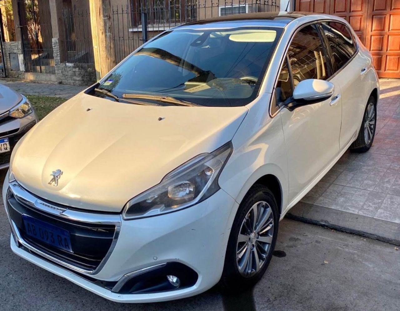 Peugeot 208 Usado en Mendoza, deRuedas