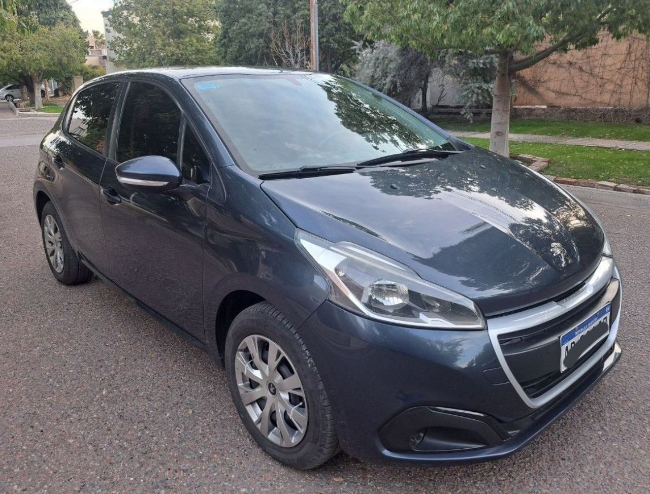 Peugeot 208 Usado en Mendoza, deRuedas
