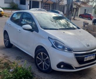 Peugeot 208 Usado en Mendoza