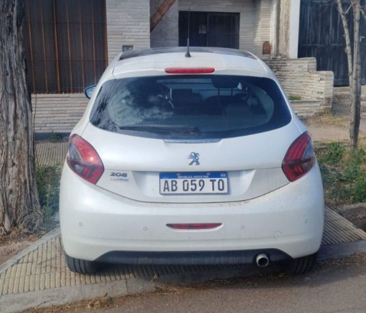 Peugeot 208 Usado en Mendoza, deRuedas