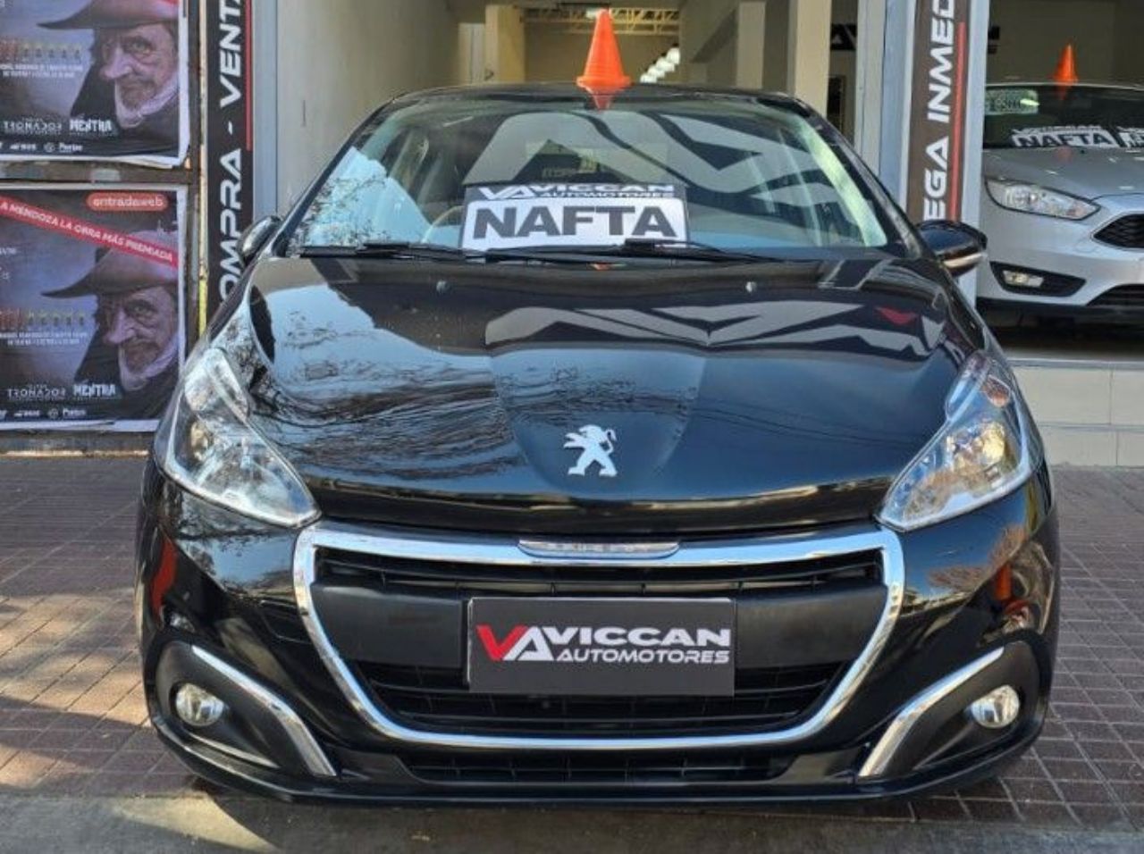Peugeot 208 Usado Financiado en Mendoza, deRuedas