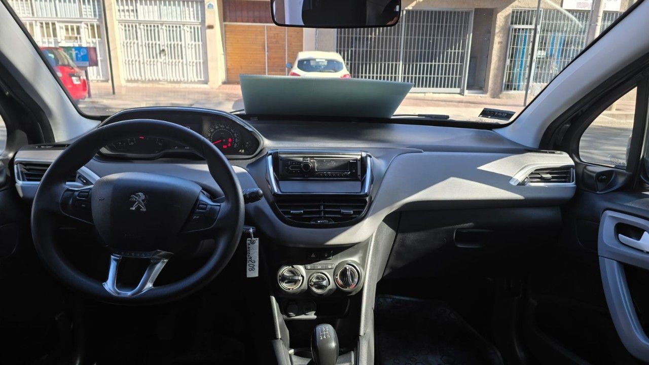 Peugeot 208 Usado Financiado en Mendoza, deRuedas