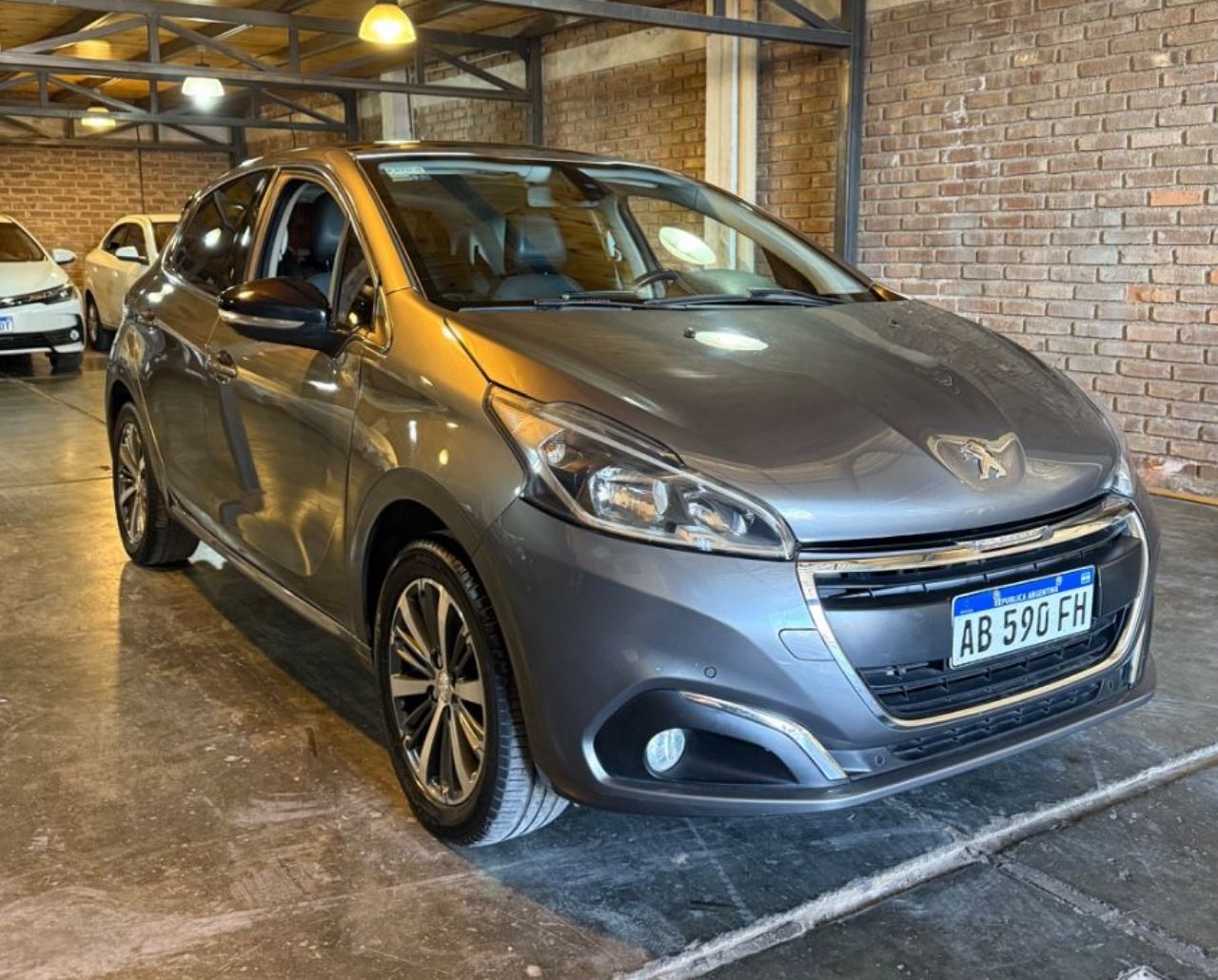 Peugeot 208 Usado en Mendoza, deRuedas