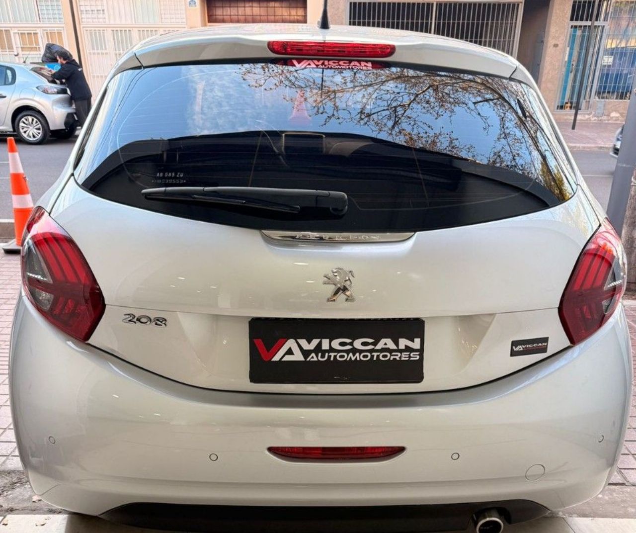 Peugeot 208 Usado Financiado en Mendoza, deRuedas