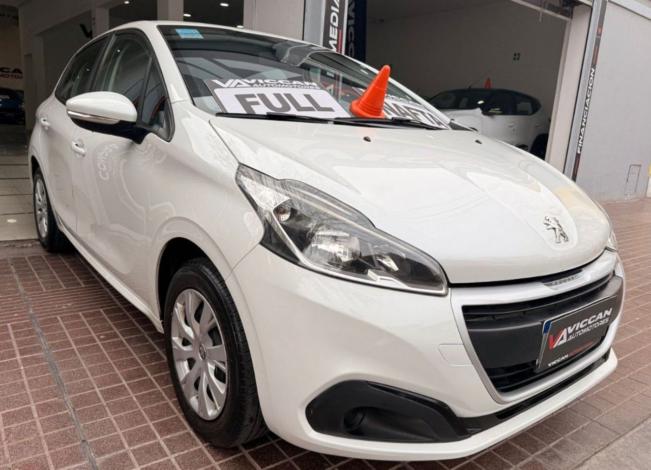 Peugeot 208 Usado Financiado en Mendoza, deRuedas