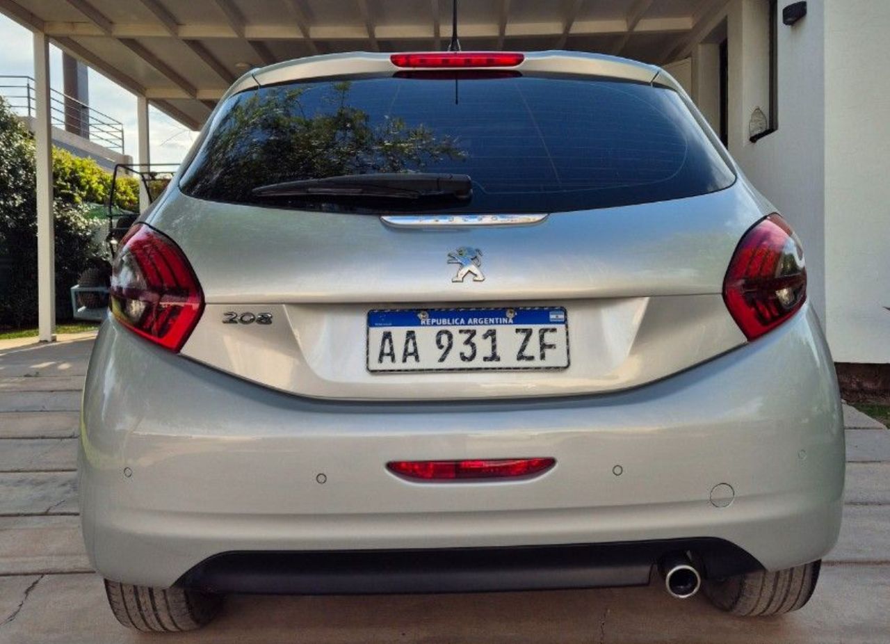 Peugeot 208 Usado en Mendoza, deRuedas