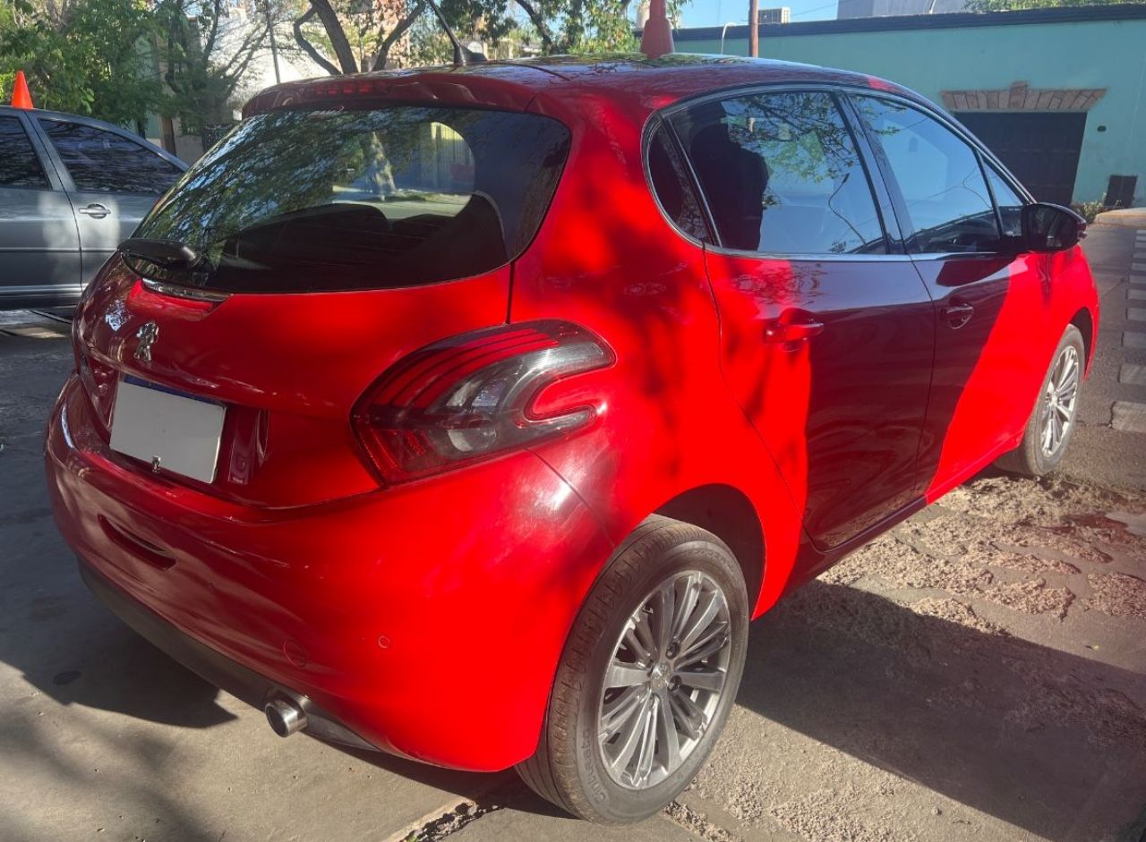 Peugeot 208 Usado Financiado en Mendoza, deRuedas