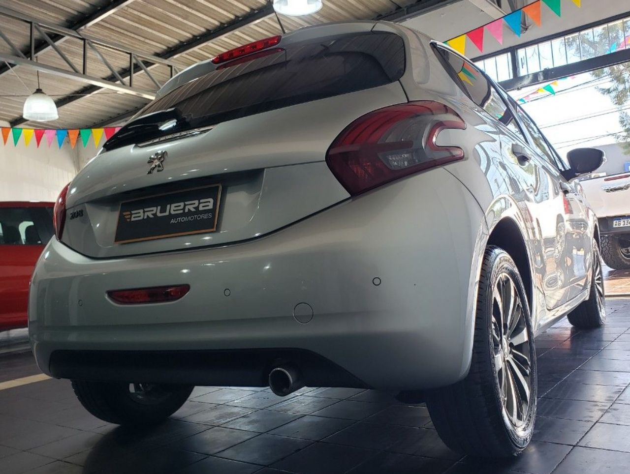 Peugeot 208 Usado Financiado en Mendoza, deRuedas