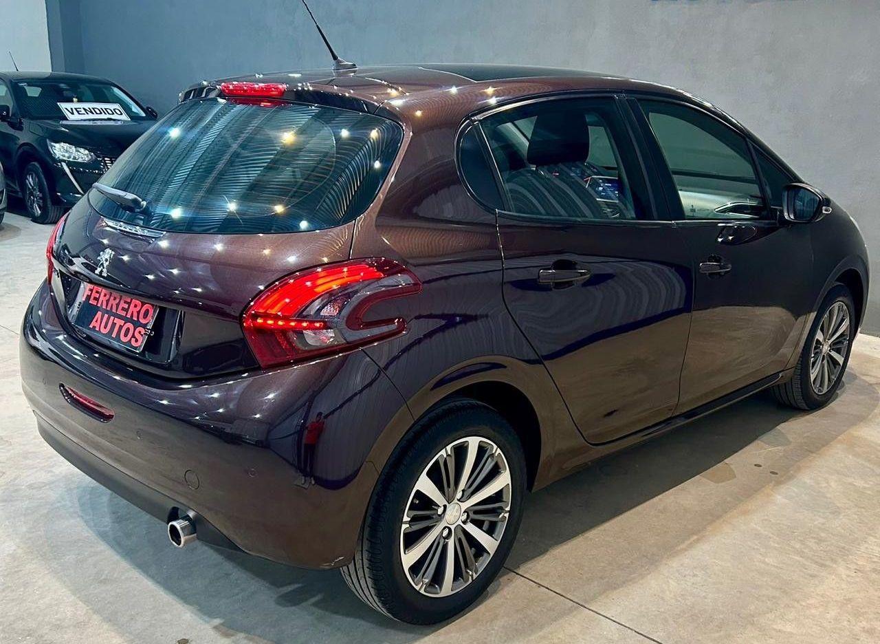 Peugeot 208 Usado Financiado en Córdoba, deRuedas