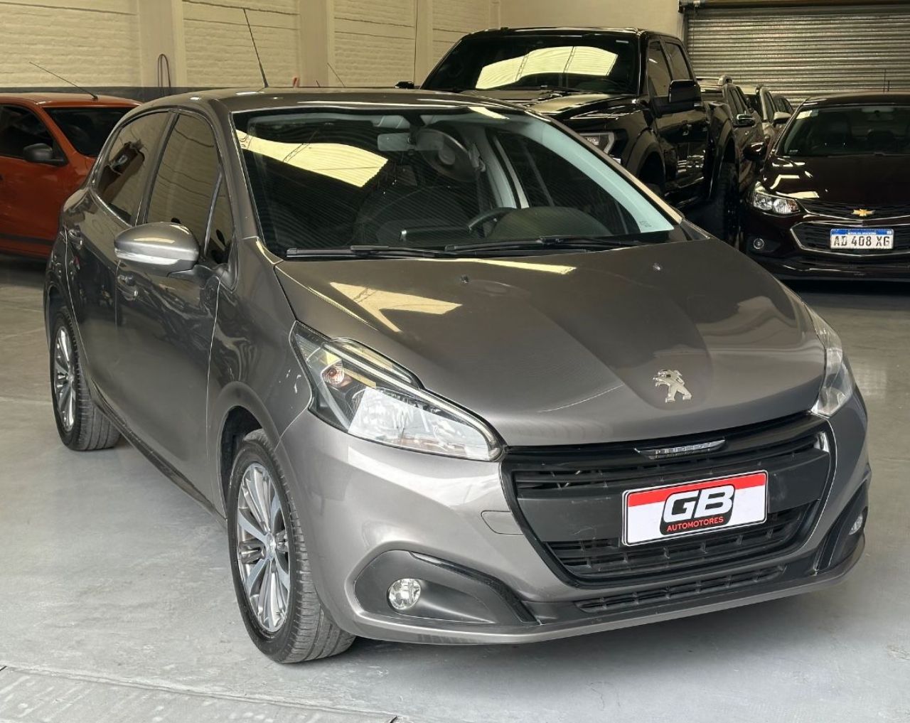 Peugeot 208 Usado Financiado en Mendoza, deRuedas