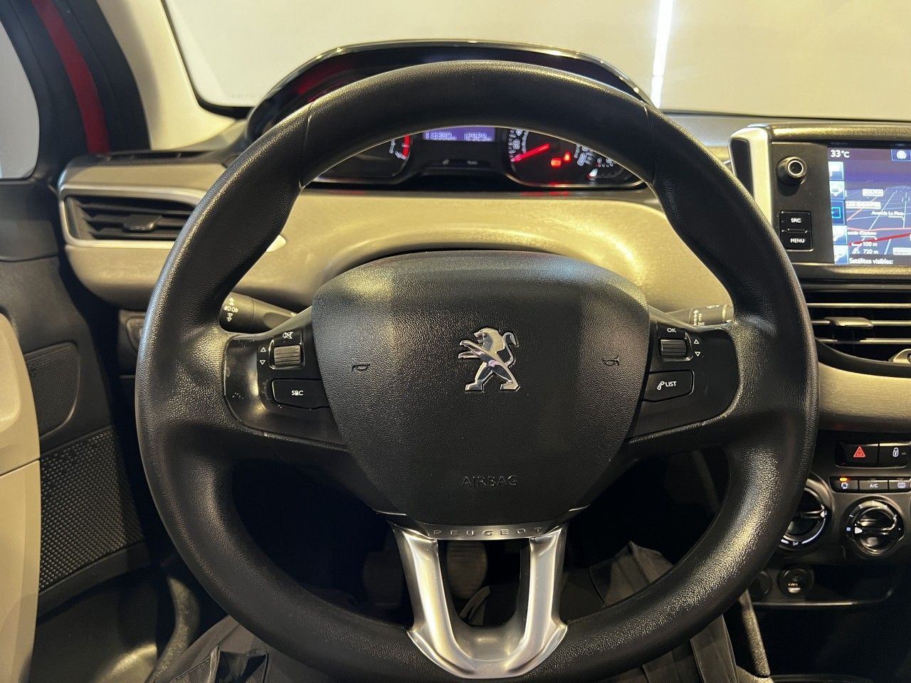 Peugeot 208 Usado Financiado en Córdoba, deRuedas