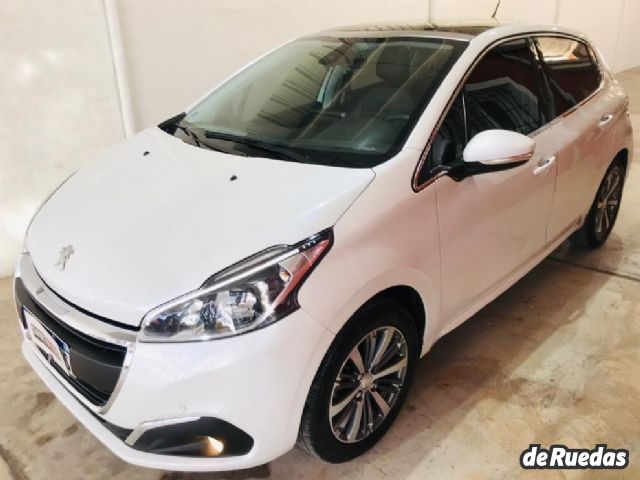 Peugeot 208 Usado en Mendoza, deRuedas