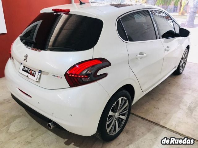 Peugeot 208 Usado en Mendoza, deRuedas