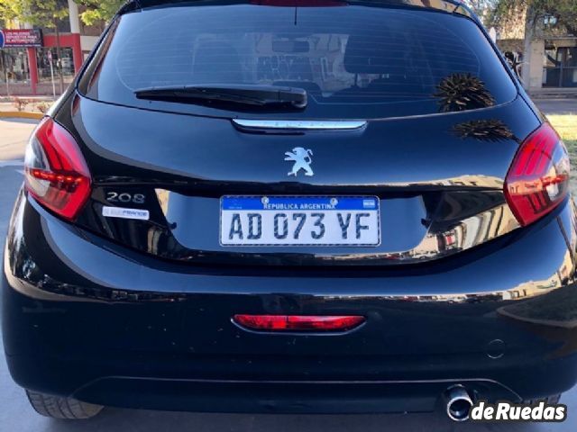 Peugeot 208 Usado en Mendoza, deRuedas