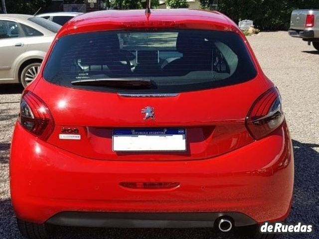 Peugeot 208 Usado en Mendoza, deRuedas