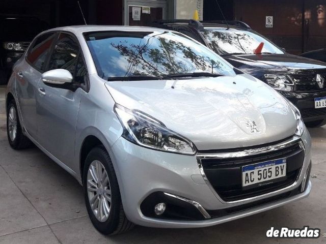 Peugeot 208 Usado en Mendoza, deRuedas