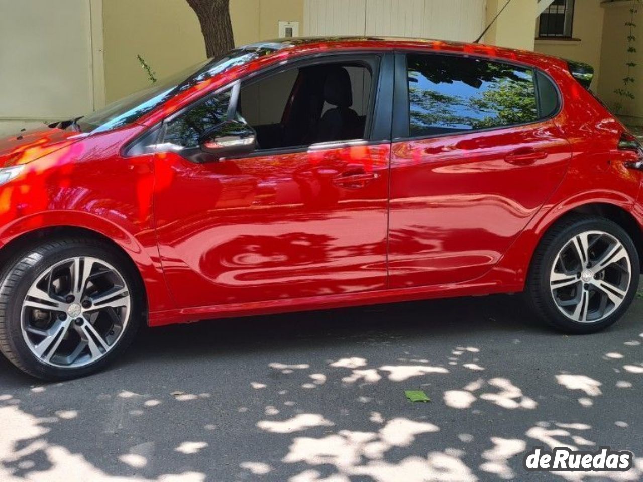 Peugeot 208 Usado en Mendoza, deRuedas