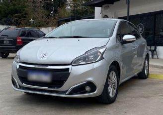 Peugeot 208 Usado en Mendoza