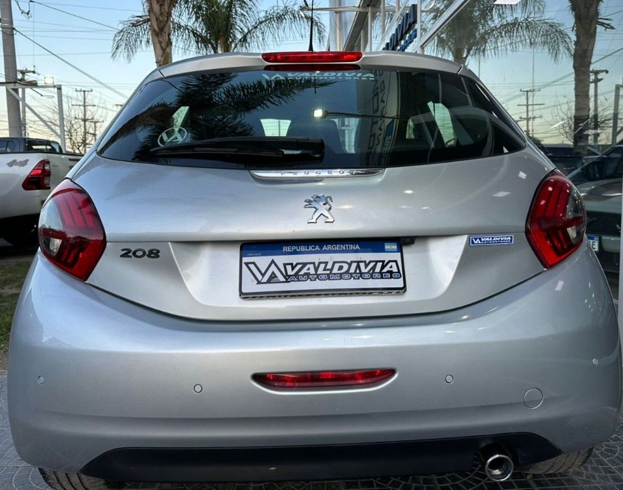 Peugeot 208 Usado en San Juan, deRuedas