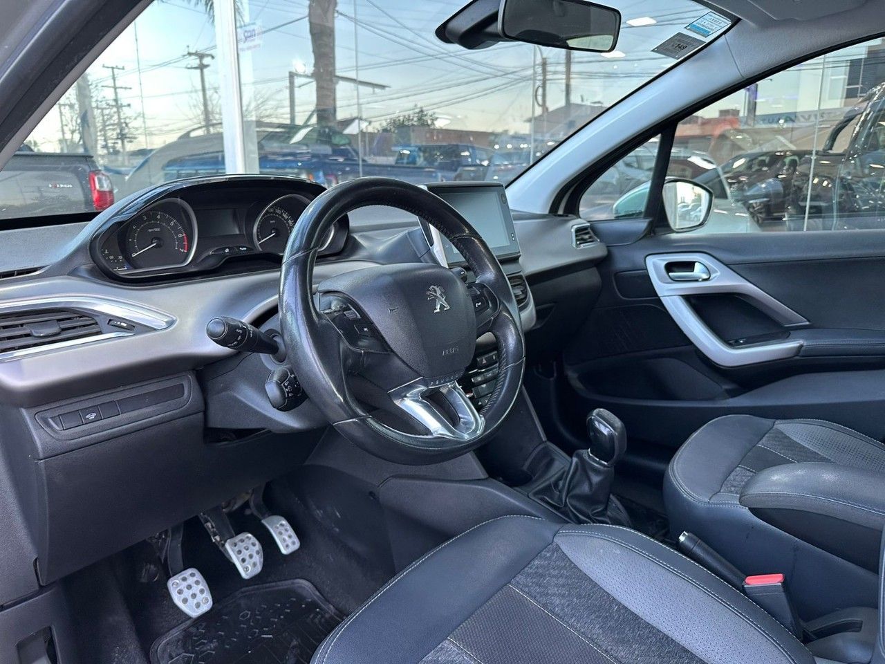 Peugeot 208 Usado en San Juan, deRuedas