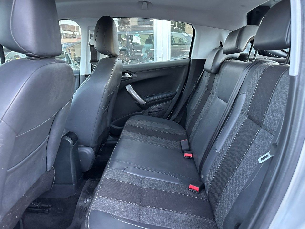 Peugeot 208 Usado en San Juan, deRuedas