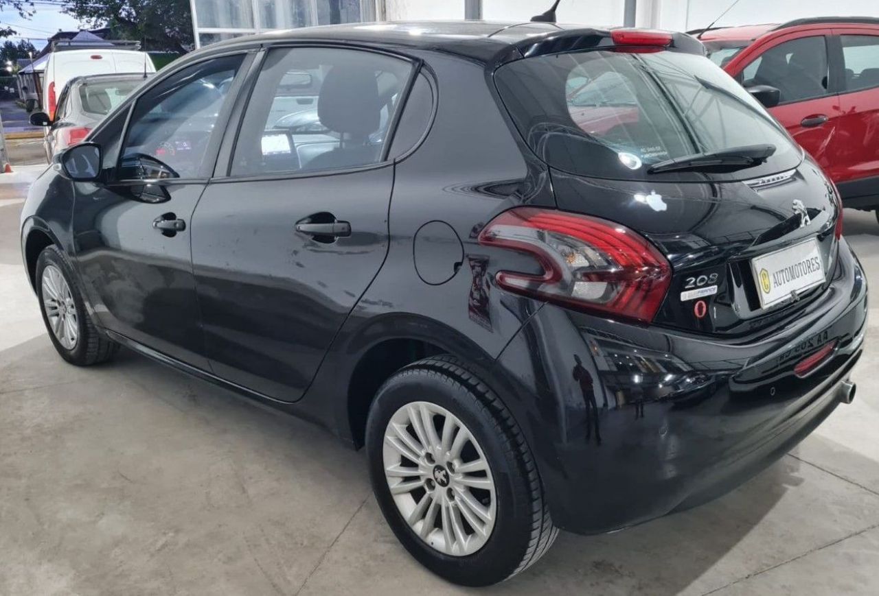 Peugeot 208 Usado en Mendoza, deRuedas