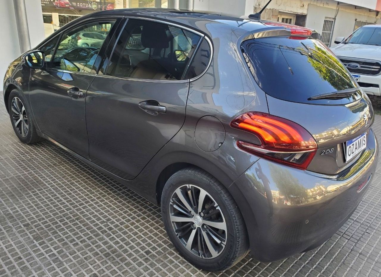 Peugeot 208 Usado en Mendoza, deRuedas
