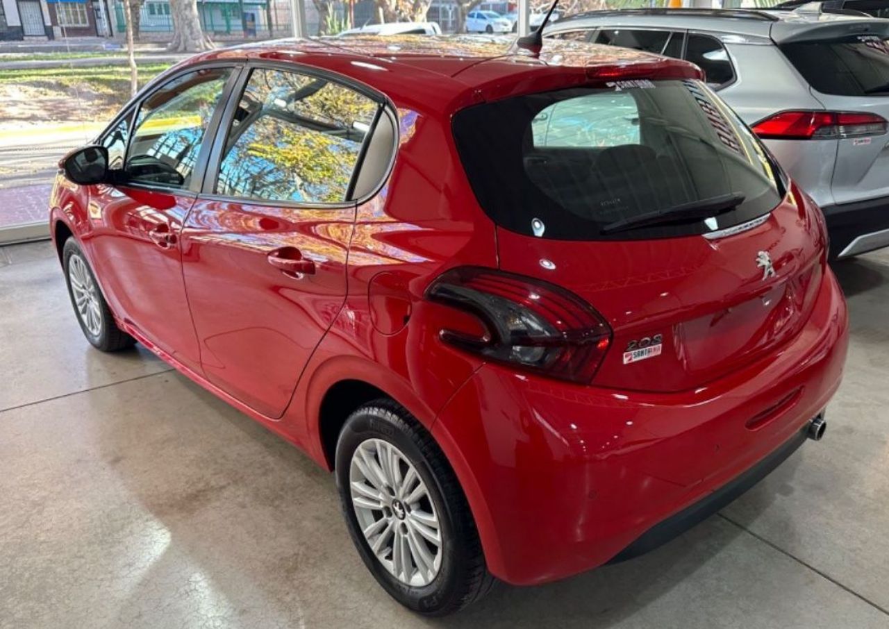 Peugeot 208 Usado en Mendoza, deRuedas